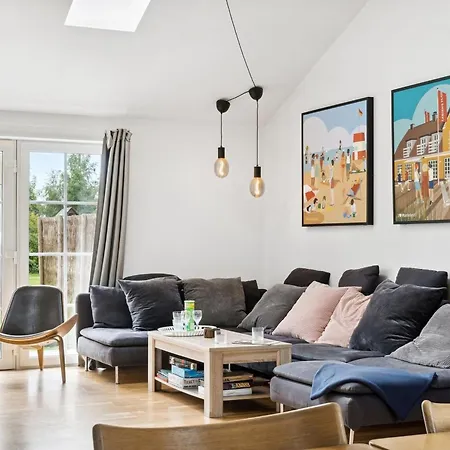 Dom wakacyjny Ronia - 900m From The Sea By Interhome