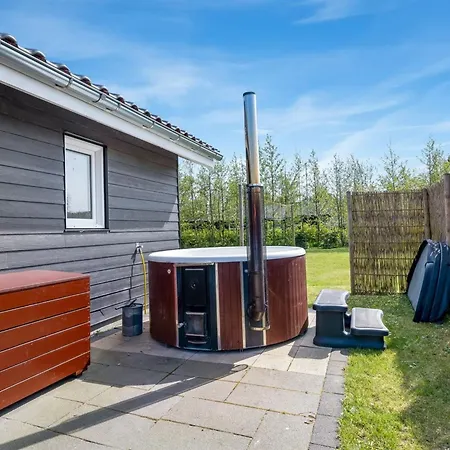 Ronia - 900m From The Sea By Interhome Dom wakacyjny Bøtø By