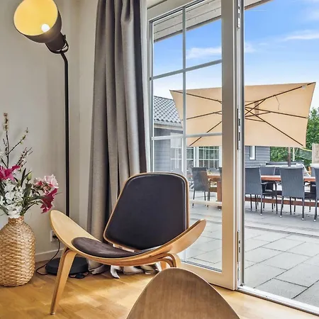 Dom wakacyjny Ronia - 900m From The Sea By Interhome