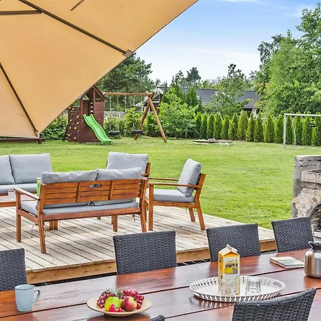 Dom wakacyjny Ronia - 900m From The Sea By Interhome *