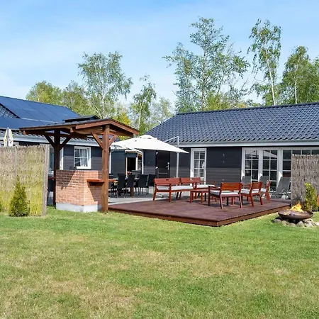 Ronia - 900m From The Sea By Interhome